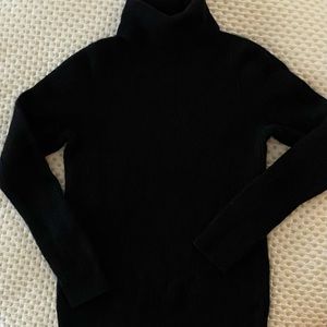 🌲L.L. Bean Women’s Cashmere Turtle Neck🌲